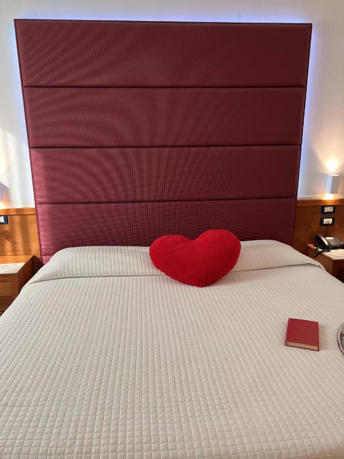 Hotel Venice 3*