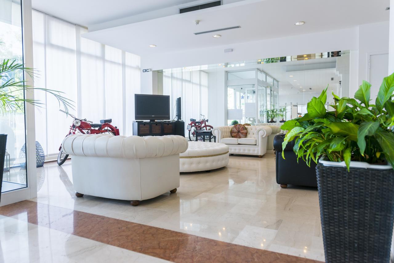 Hotel Venice 3*