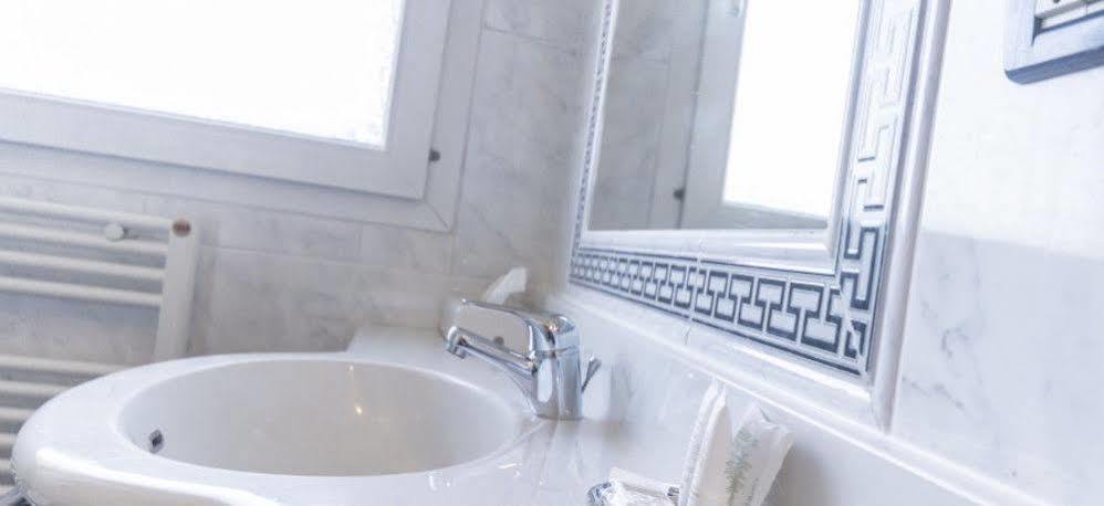 Venice Hotel